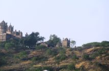 Bhuleshwar Temple on Daulat-Mangal Fort - Pune
