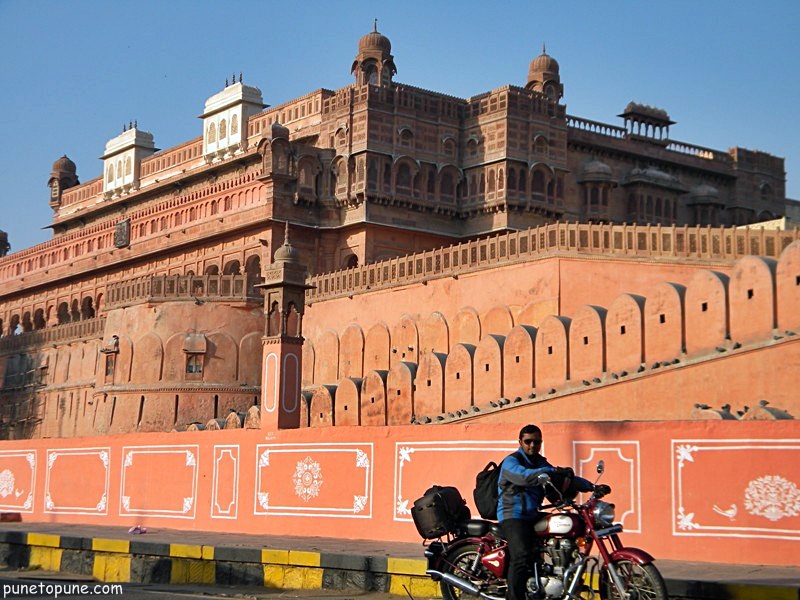 Bike ride to Junagarh Bikaner