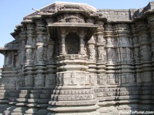 Chamunda Devi niche view
