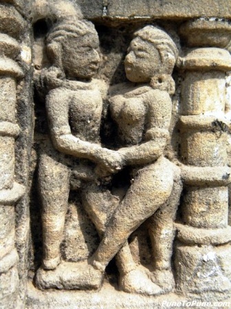 Kamasutra at Shamlaji Temple-Gujarat
