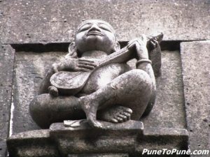 Veena player on Shikhara